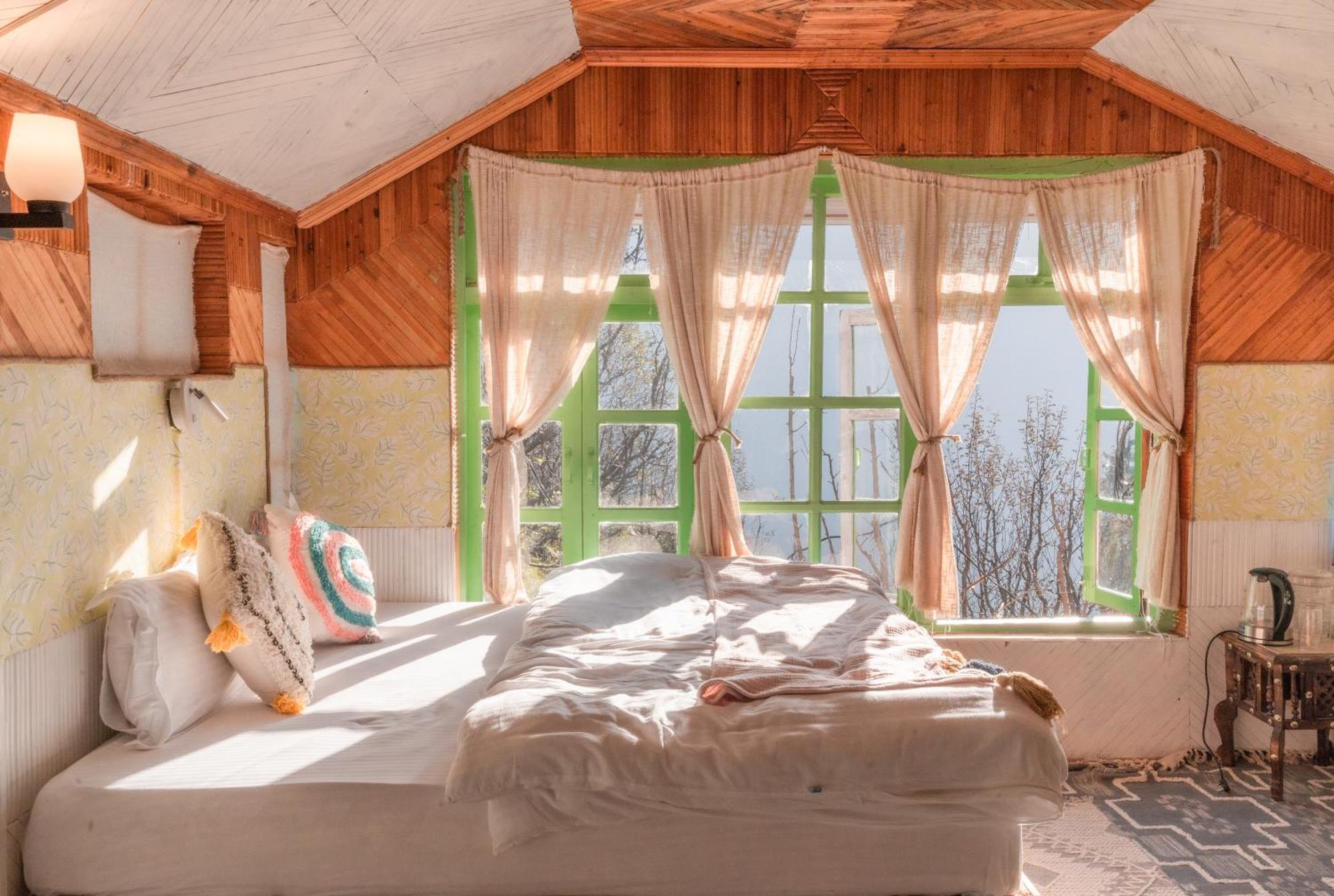 Firgun Chapter Shoja Hostel ภายนอก รูปภาพ