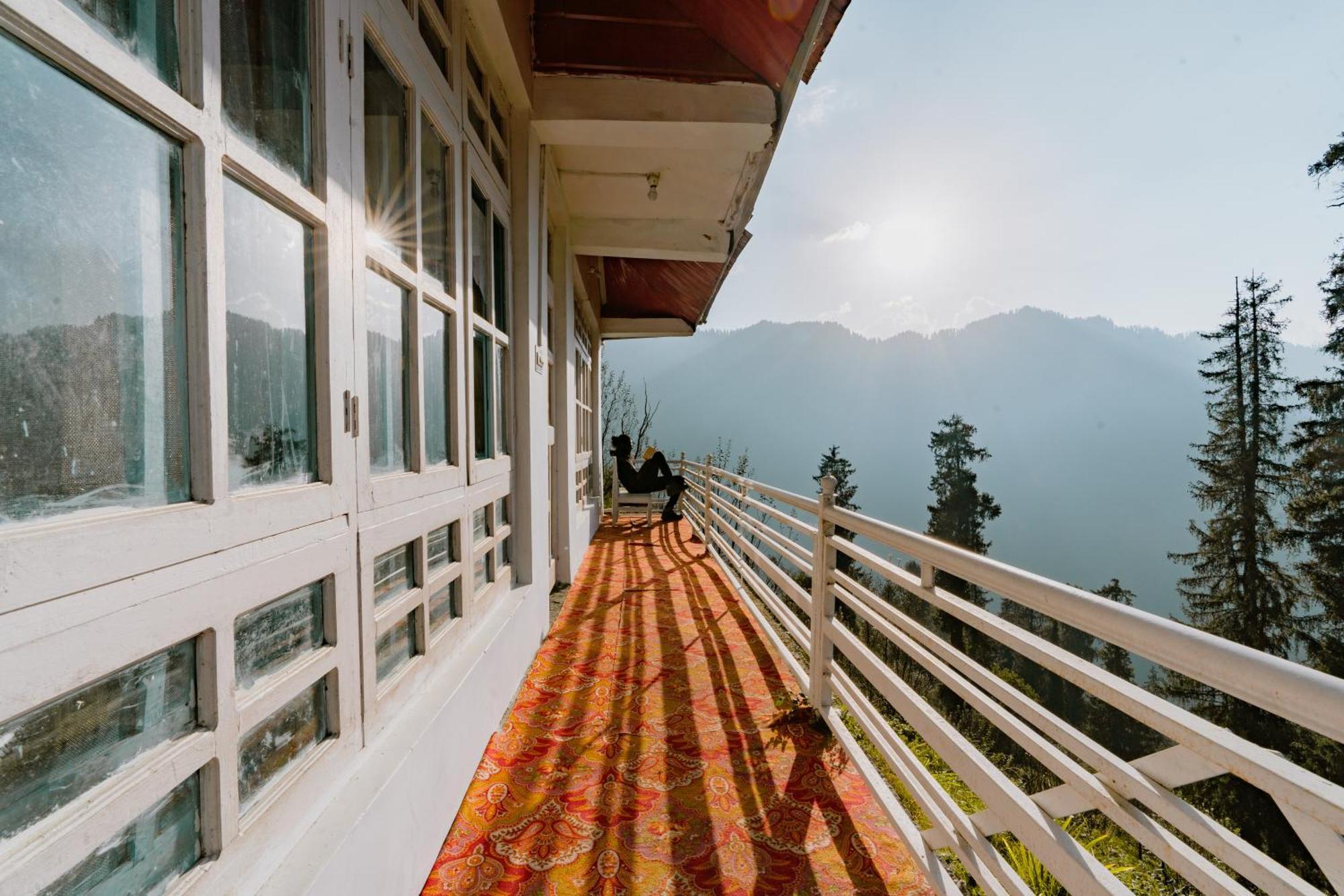 Firgun Chapter Shoja Hostel ภายนอก รูปภาพ